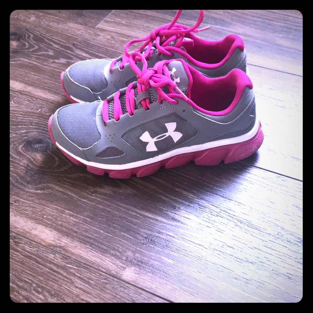Running sneakers
